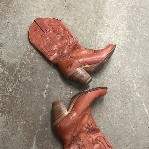 Women's Western Leather Boots - Tan miss capezio cowboy boots - Picture 4 of 6